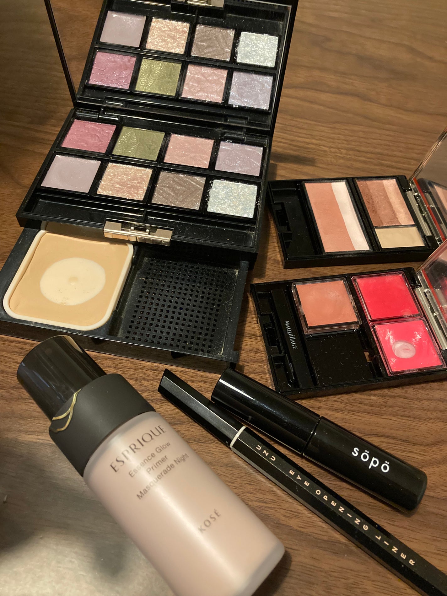 エッセンス グロウ プライマー マスカレード ナイト/ESPRIQUE/化粧下地を使ったクチコミ(2枚目)