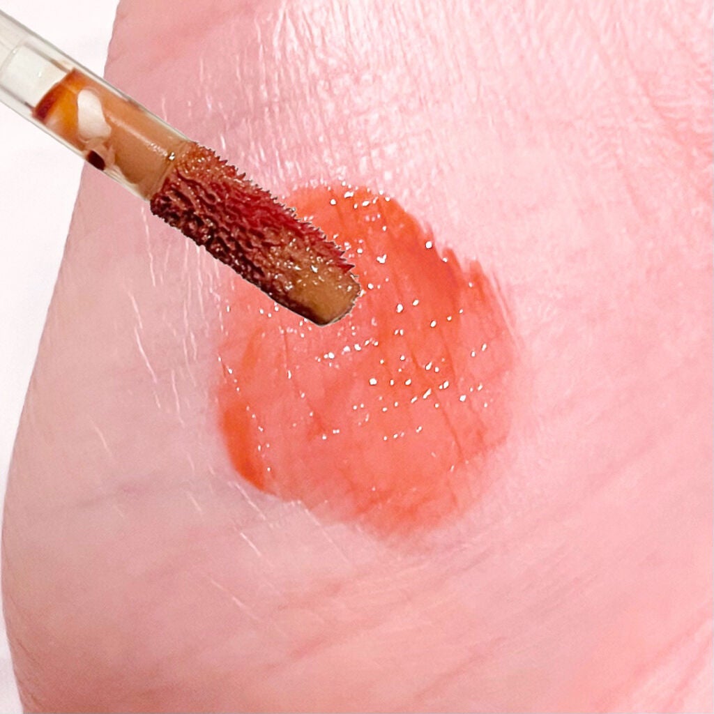 ジューシーラスティングティント/rom&nd/リップティントを使ったクチコミ(2枚目)