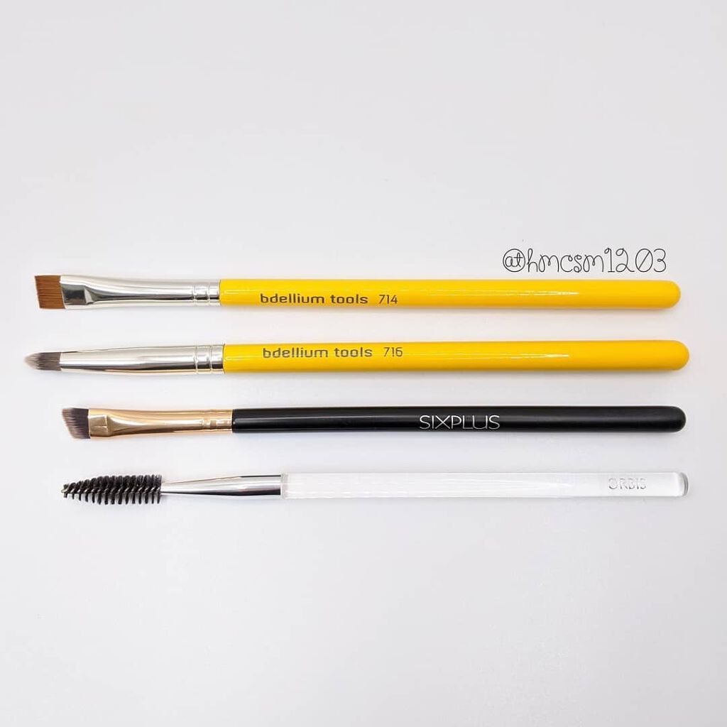 貴族のゴールド メイクブラシ11本セット 化粧ポーチ付き/SIXPLUS/メイクブラシを使ったクチコミ（2枚目）