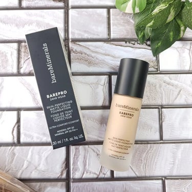 bareMinerals ベアプロ 24HR リキッド ファンデーションのクチコミ「ベアプロ 24HR リキッド ファンデーション（SPF20・PA++）

いつでも年中無休で理.....」（1枚目）