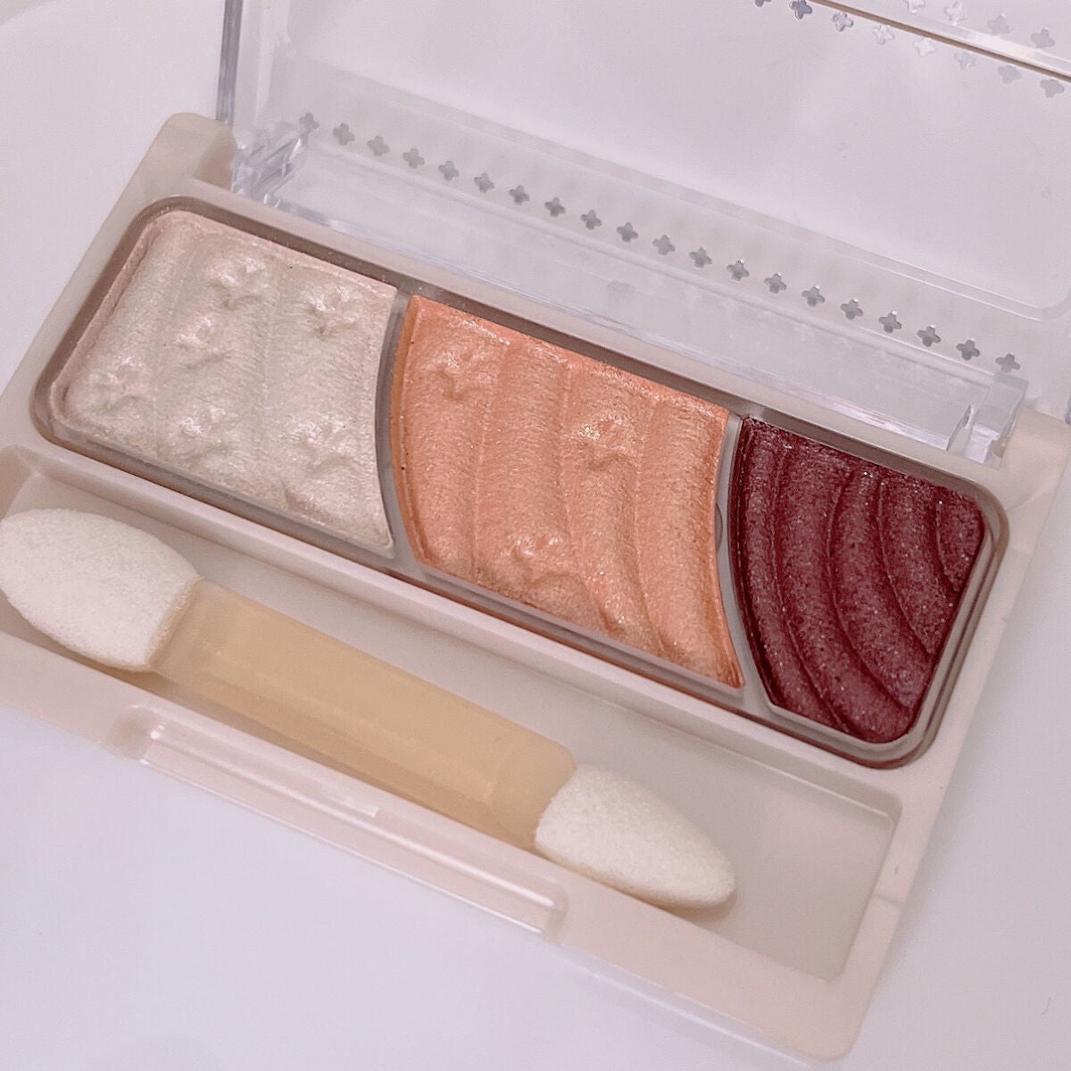 トーンアップアイシャドウ/CEZANNE/アイシャドウパレットを使ったクチコミ(1枚目)