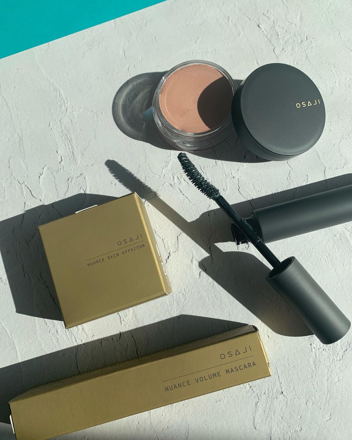 オサジ ニュアンス スキンエフェクター/OSAJI/クリーム・エマルジョンファンデーションを使ったクチコミ(1枚目)