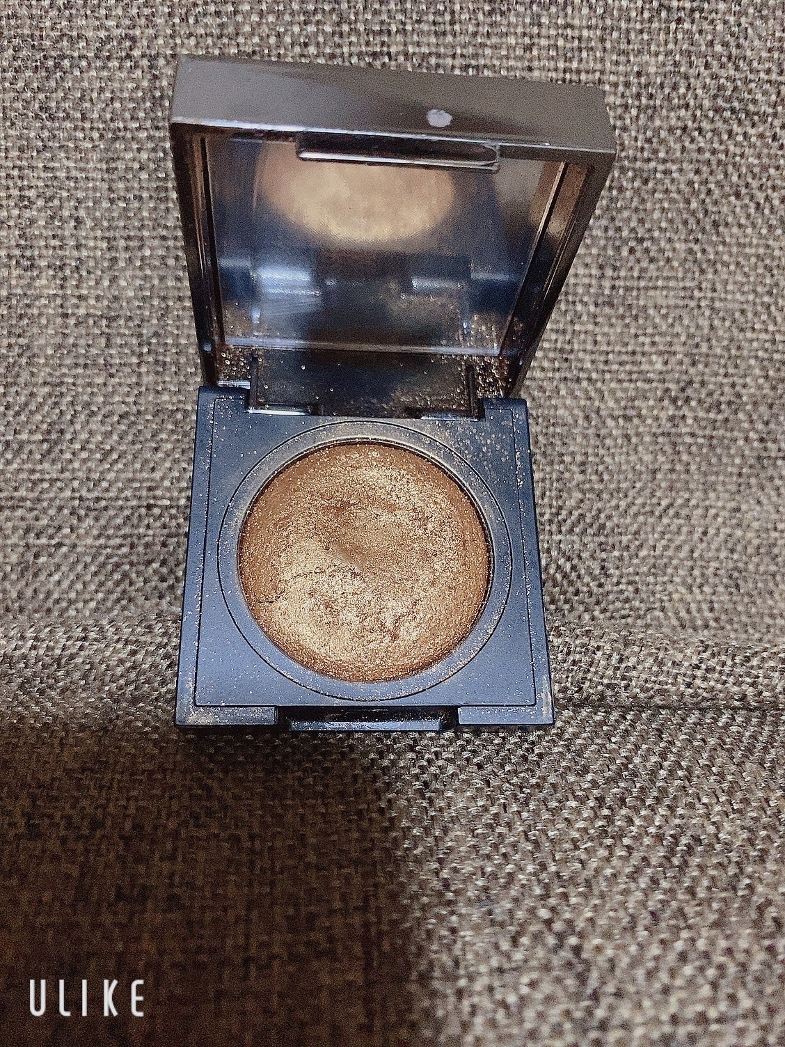 プリズム エアー シャドウ/CLIO/単色アイシャドウを使ったクチコミ(2枚目)