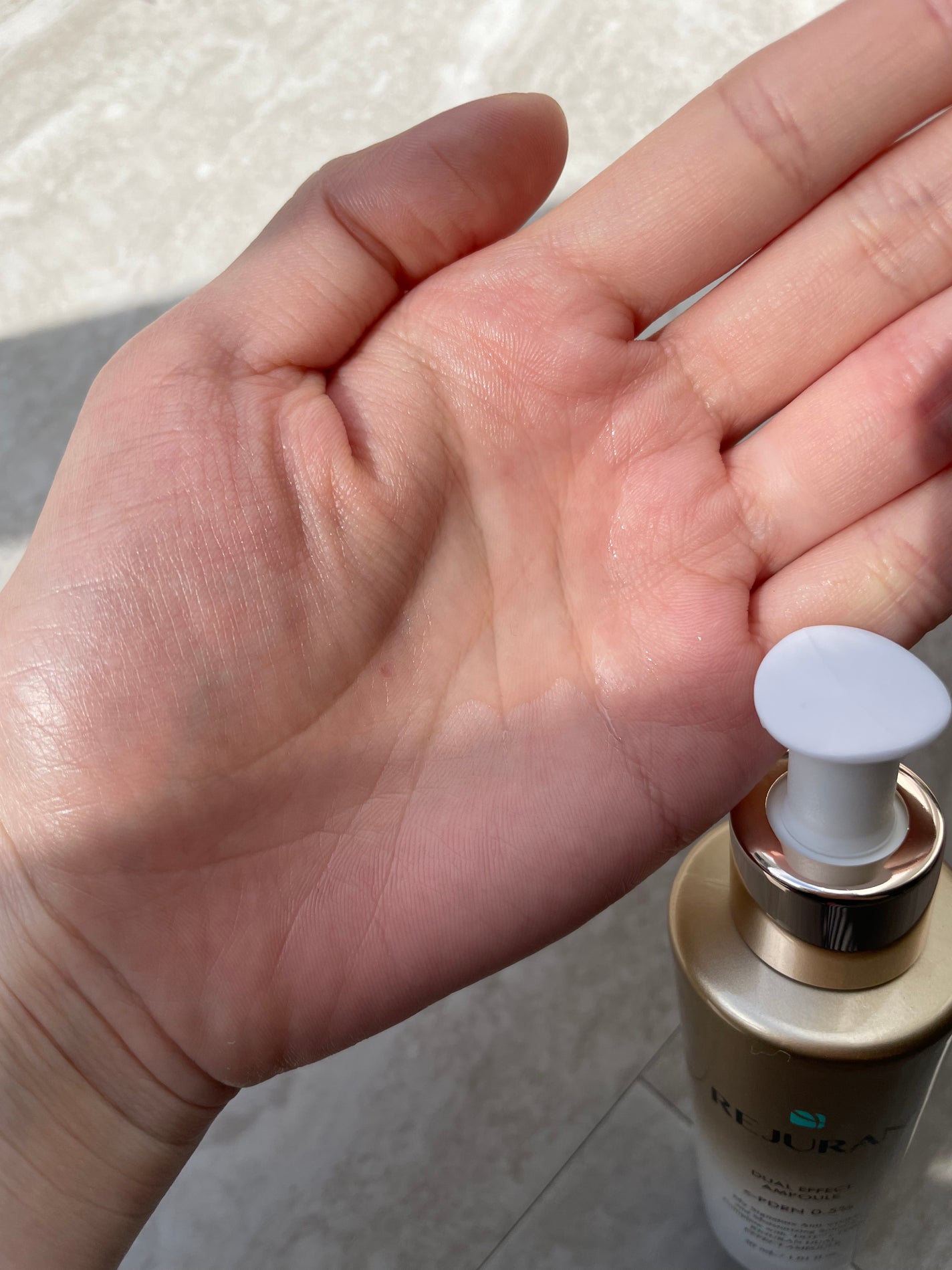 REJURAN デュアルエフェクトアンプル 30ml/REJURAN COSMETICS/美容液を使ったクチコミ(2枚目)