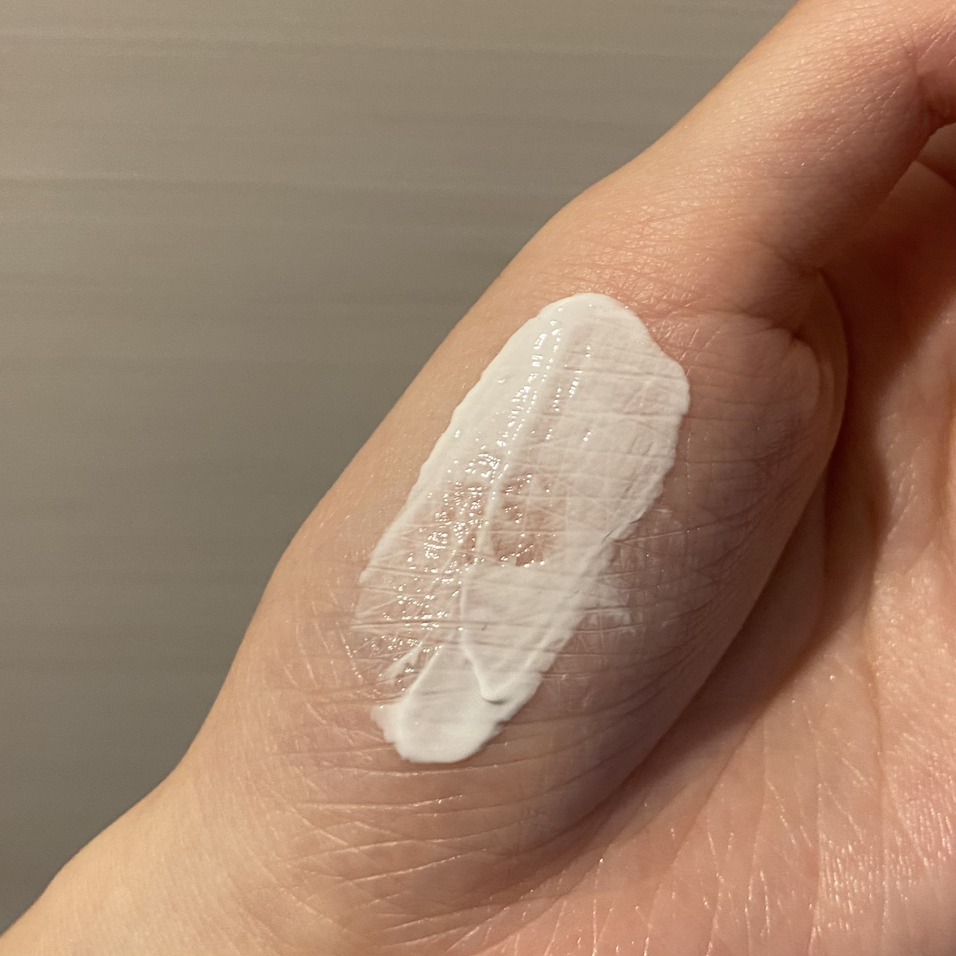 シカプラスト リペアクリーム B5+	/ラ ロッシュ ポゼ/フェイスクリームを使ったクチコミ（3枚目）