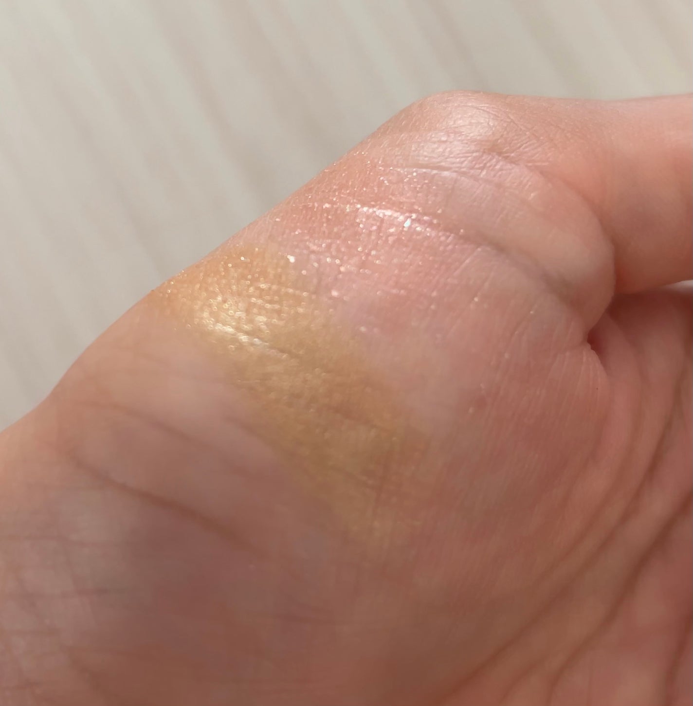 エレクトリックショックアイズ /KATE/アイシャドウパレットを使ったクチコミ(3枚目)