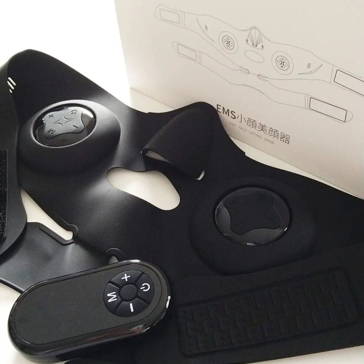 EMS小顔美顔器/NiZmir/美顔器・マッサージを使ったクチコミ(1枚目)