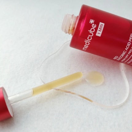 レッドアクネピーリングセラム/MEDICUBE/美容液を使ったクチコミ(4枚目)