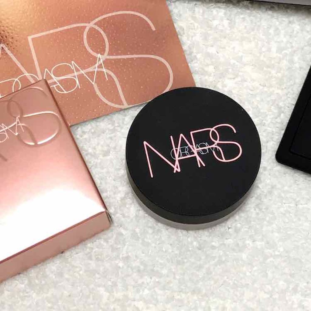 イルミネーティングルースパウダー/NARS/ルースパウダーを使ったクチコミ（1枚目）