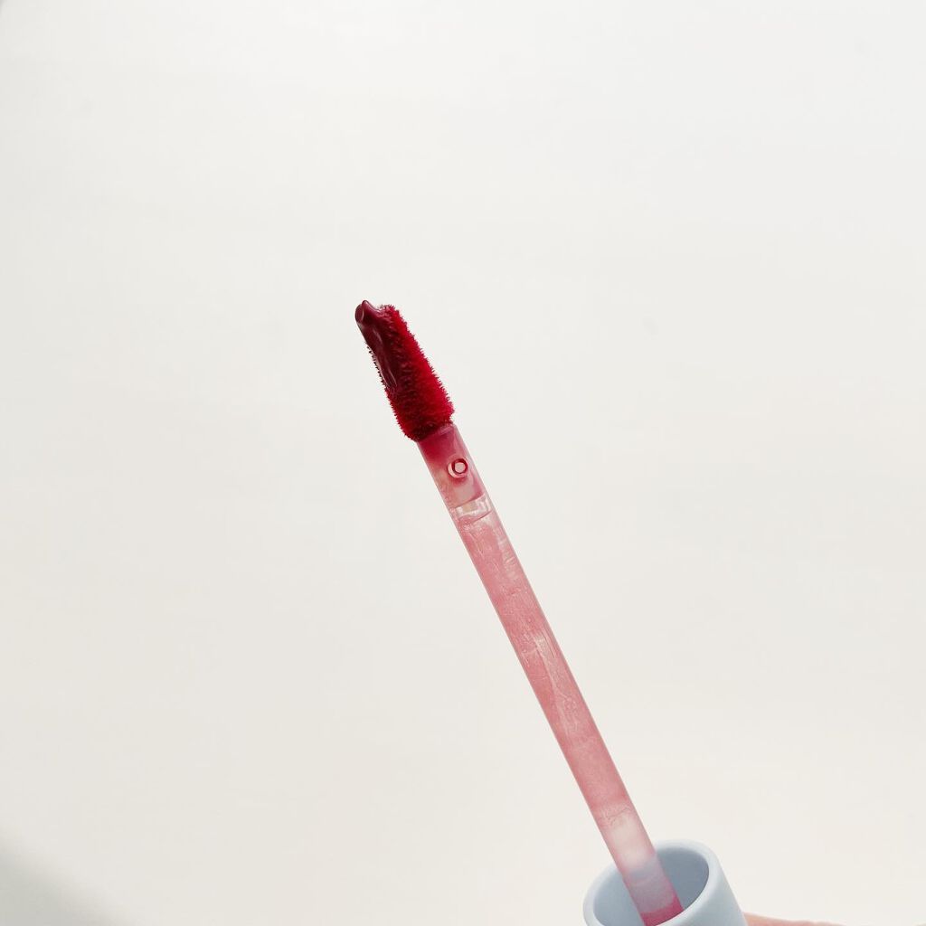 オールタイム ムード ベルベットティント サマータイムエディション 4PM それくらい楽しいんでしょ？〈ベイビーピンク〉/saat insight/リップティントを使ったクチコミ（2枚目）