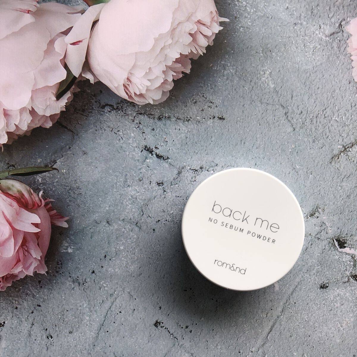 バックミーノーセバムパウダー/rom&nd/ルースパウダーを使ったクチコミ（1枚目）