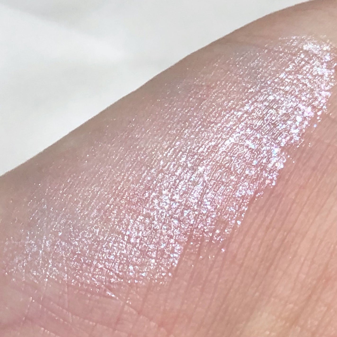 アミュチア セレクトタッチアイシャドウ/クラブ/リキッドアイシャドウを使ったクチコミ(7枚目)