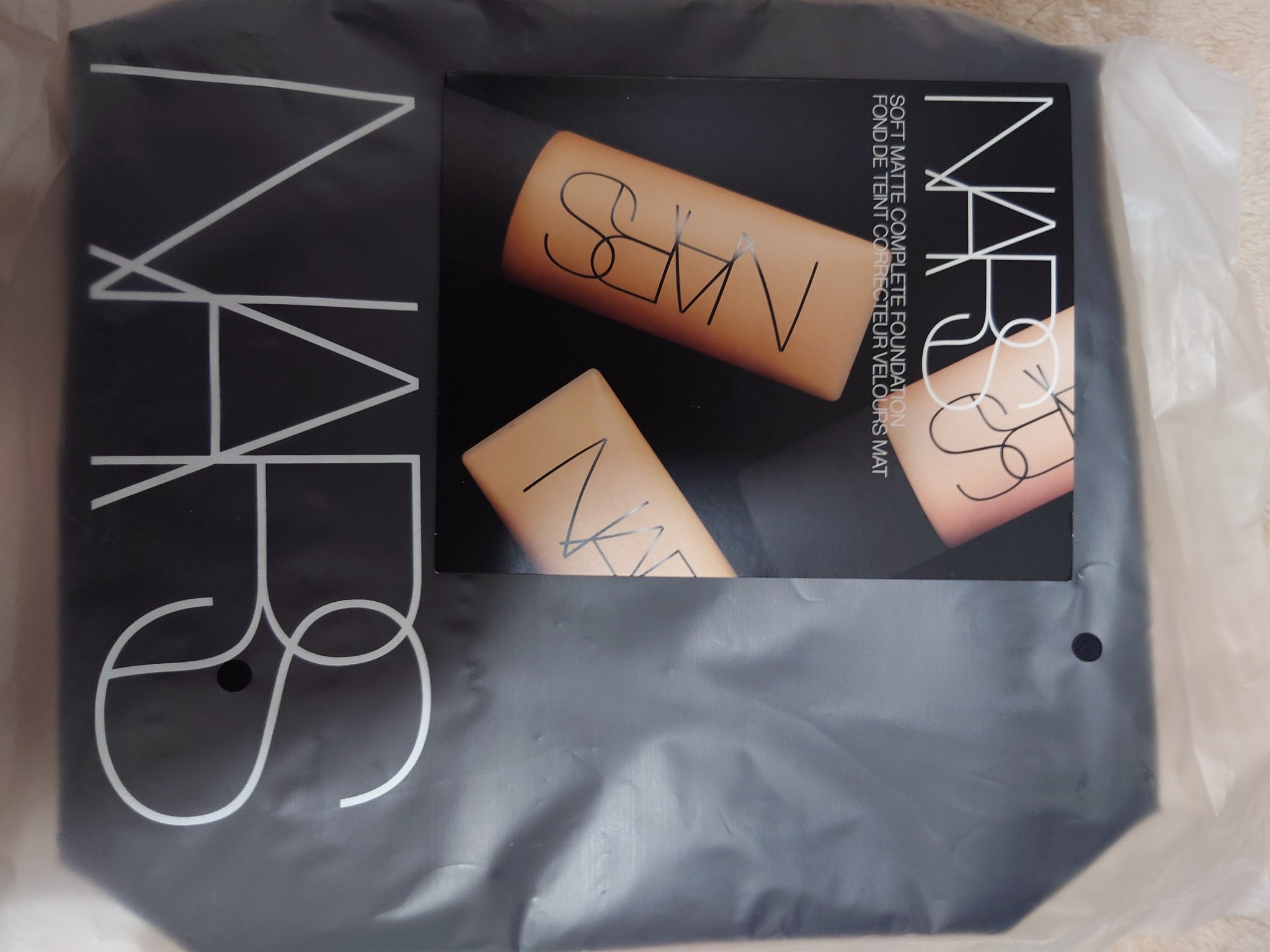 ブラッシュ N 950 THRILL/NARS/パウダーチークを使ったクチコミ（3枚目）