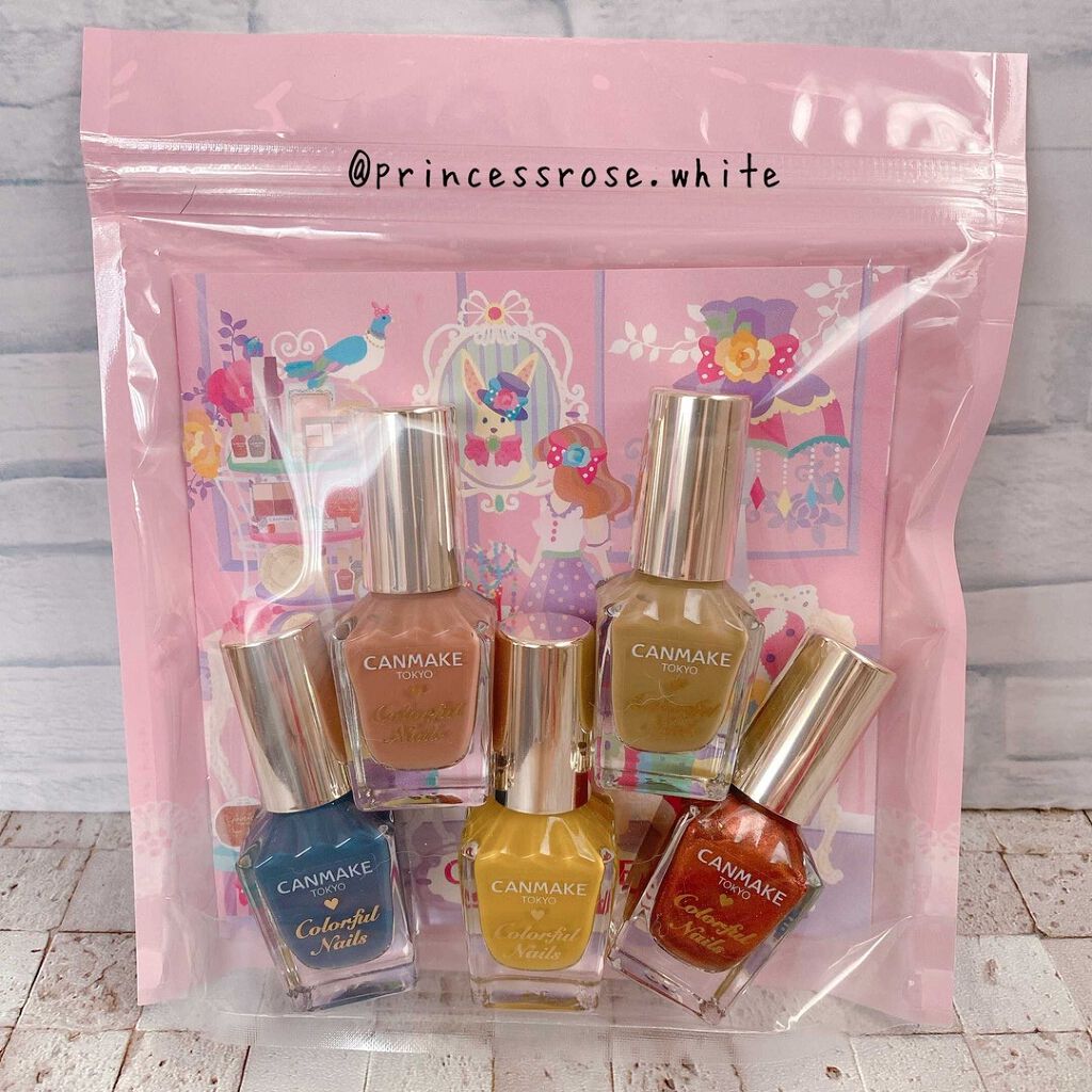 カラフルネイルズ/キャンメイク/マニキュアを使ったクチコミ(3枚目)