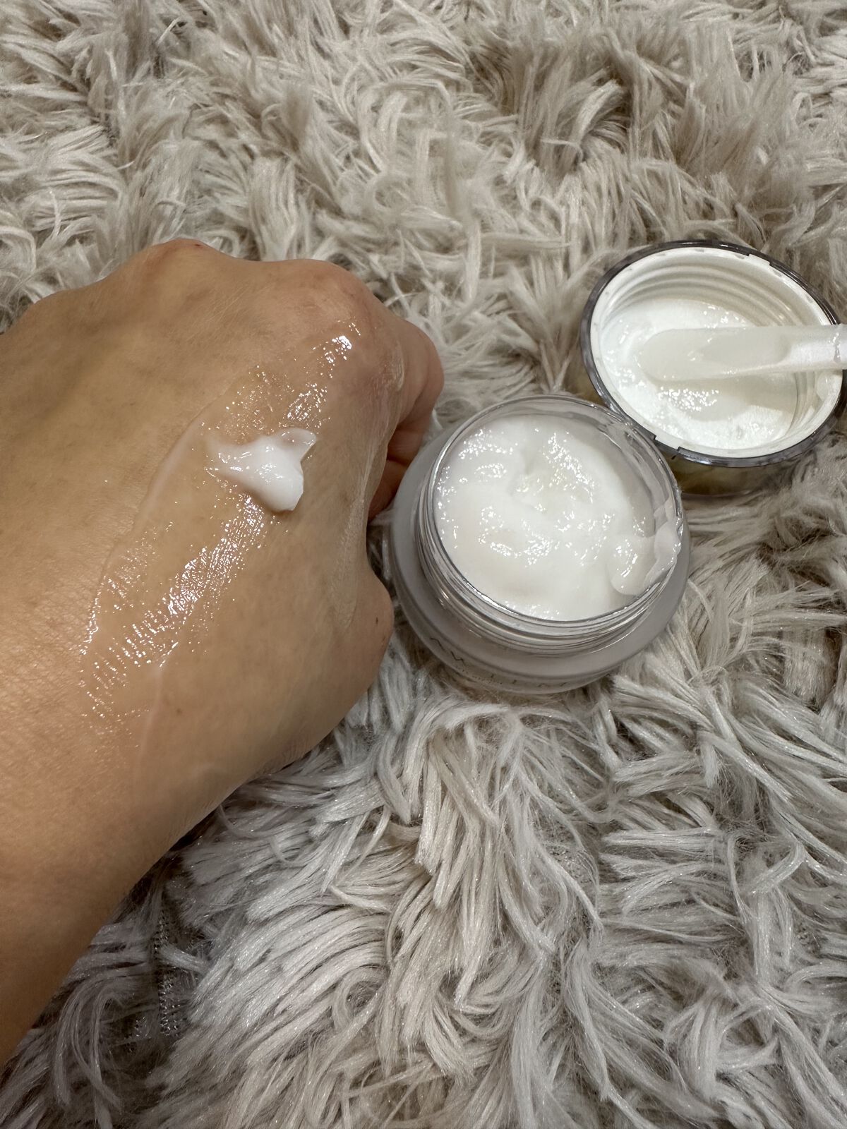 オーテ モイスチャー＆リフト ナイトクリーム /AWTEM/フェイスクリームを使ったクチコミ（3枚目）