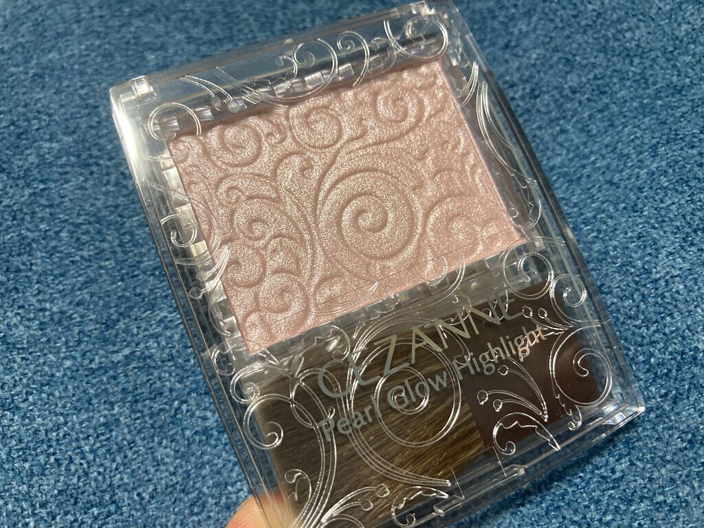 パールグロウハイライト/CEZANNE/パウダーハイライトを使ったクチコミ（2枚目）