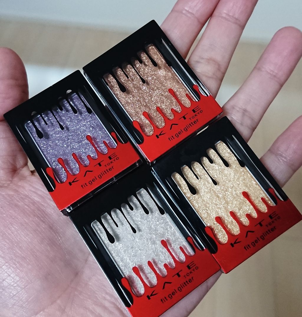 フィットジェルグリッター/KATE/ジェル・クリームアイシャドウを使ったクチコミ（1枚目）