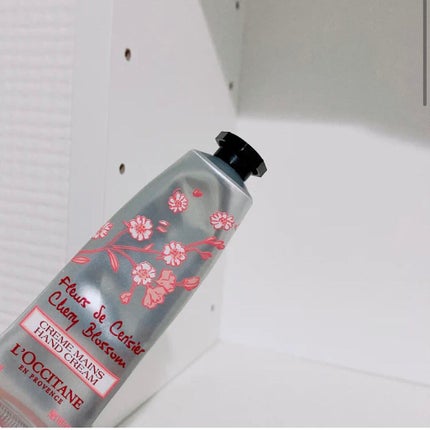 チェリーブロッサム ソフトハンドクリーム/L'OCCITANE/ハンドクリームを使ったクチコミ(1枚目)