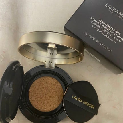 フローレス ルミエール ラディアンス パーフェクティング クッション/ローラ メルシエ/クッションファンデーションを使ったクチコミ(2枚目)