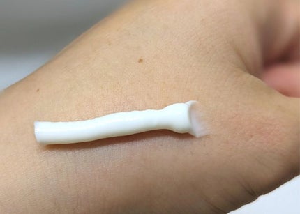 なーちゃん♡ on LIPS 「クリームだけど、重たくなくて、さらっとしたテクスチャーです!す..」(3枚目)