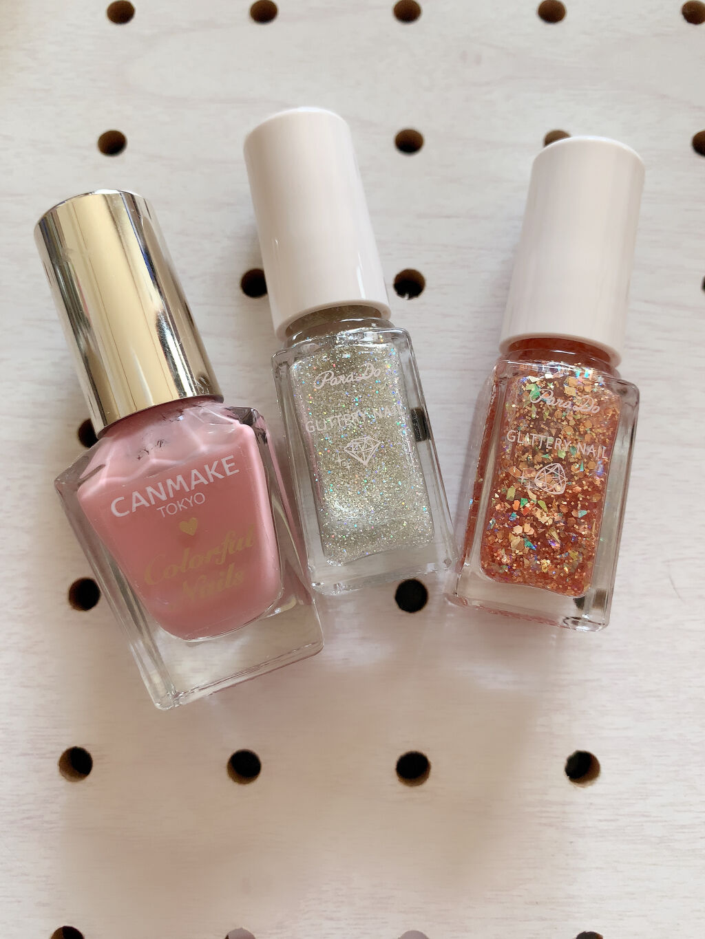 カラフルネイルズ/キャンメイク/マニキュアを使ったクチコミ（2枚目）