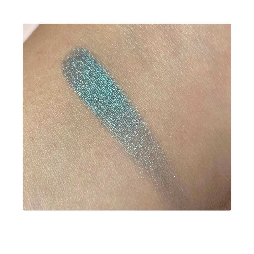 ヴィセ アヴァン シングルアイカラー/Visée/単色アイシャドウを使ったクチコミ(3枚目)