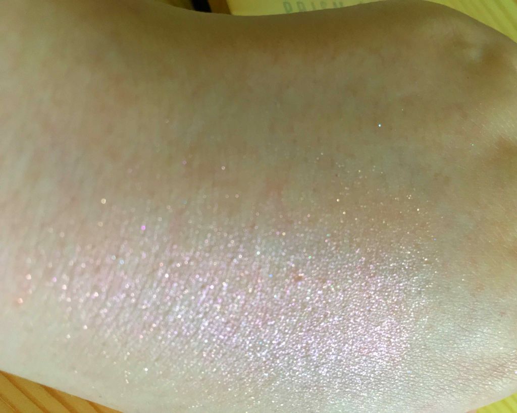 プリズム エアー ハイライター/CLIO/パウダーハイライトを使ったクチコミ（3枚目）