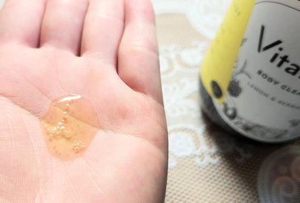 リフレッシングボディソープ(レモン&ベルガモットの香り)/Vitaming/ボディソープを使ったクチコミ(2枚目)