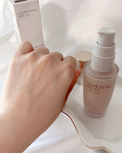 薬用クリアエステヴェールEX/Macchia Label/リキッドファンデーションを使ったクチコミ(5枚目)