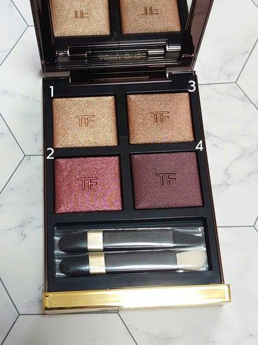 アイ カラー クォード/TOM FORD BEAUTY/アイシャドウパレットを使ったクチコミ（2枚目）