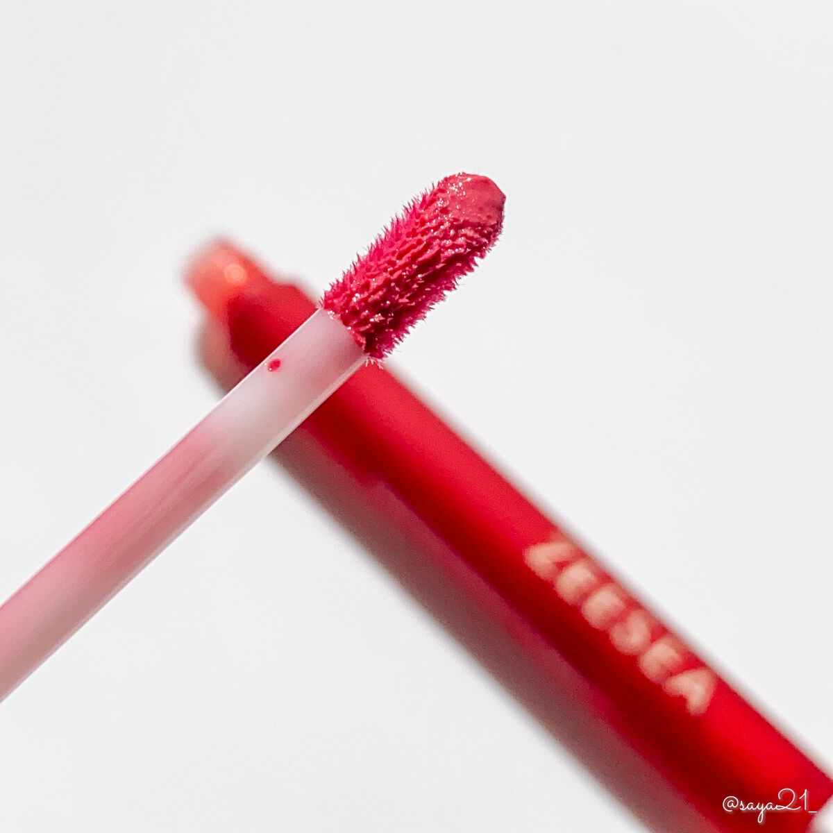 ZEESEA 「0」重力　軽いリキッド #ルージュ/ZEESEA/リップグロスを使ったクチコミ（3枚目）