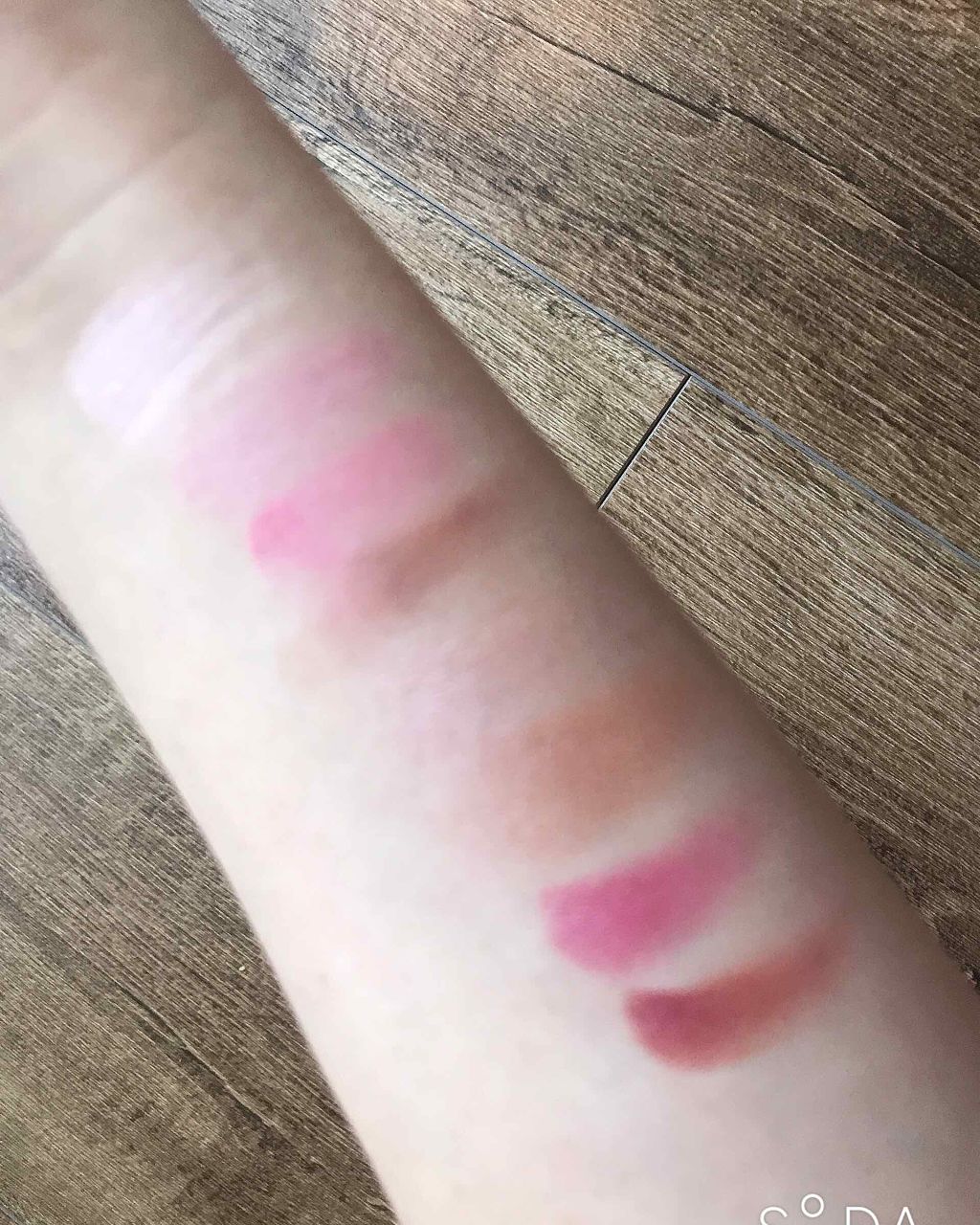 スイーツコレクション/マリブビューティー/アイシャドウパレットを使ったクチコミ（2枚目）