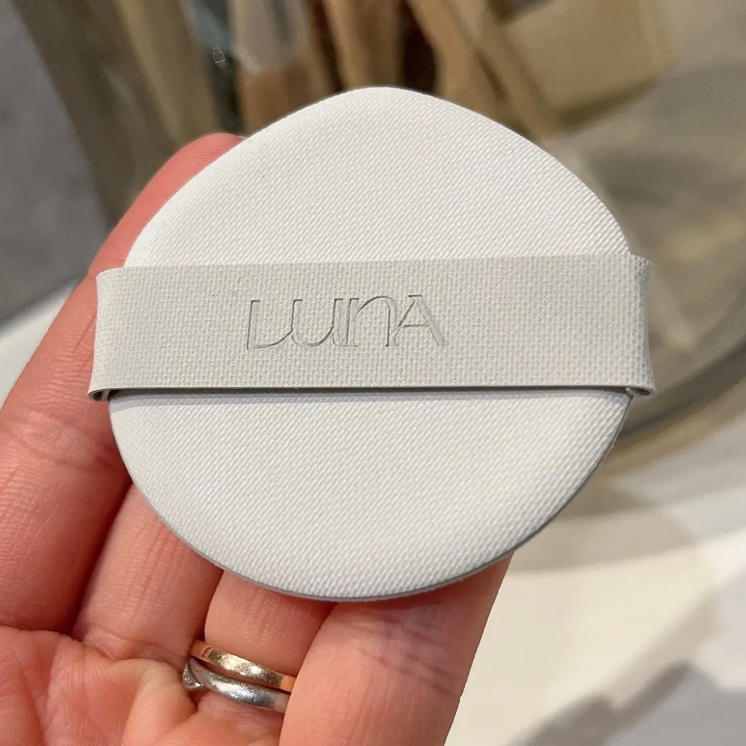 ブラーカバークッション/LUNA/クッションファンデーションを使ったクチコミ(4枚目)