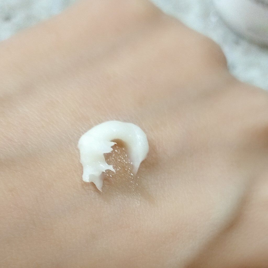 VS ジャグアウト ナイトセラム/pittoretiqua/ヘアオイルを使ったクチコミ（3枚目）