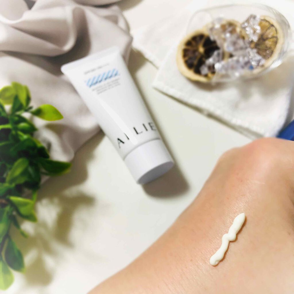 ニュアンスチェンジUV ジェル CL/アリィー/日焼け止めジェルを使ったクチコミ(2枚目)