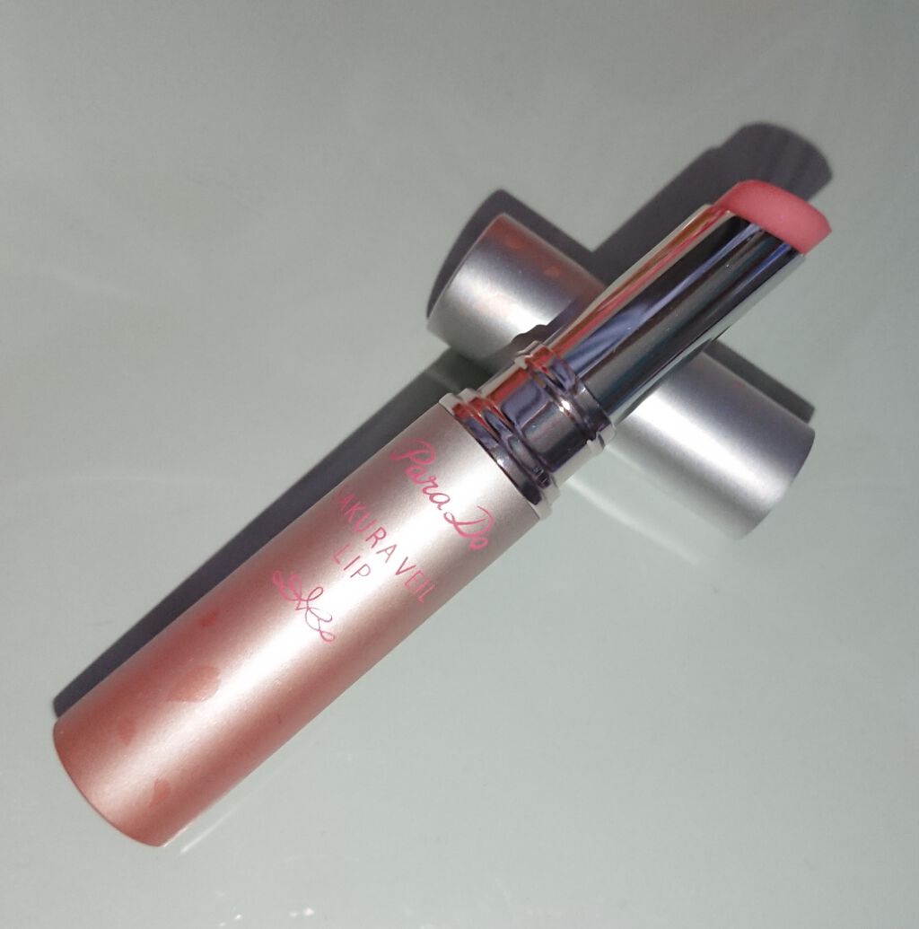 サクラヴェールリップ/パラドゥ/リップクリームを使ったクチコミ(2枚目)