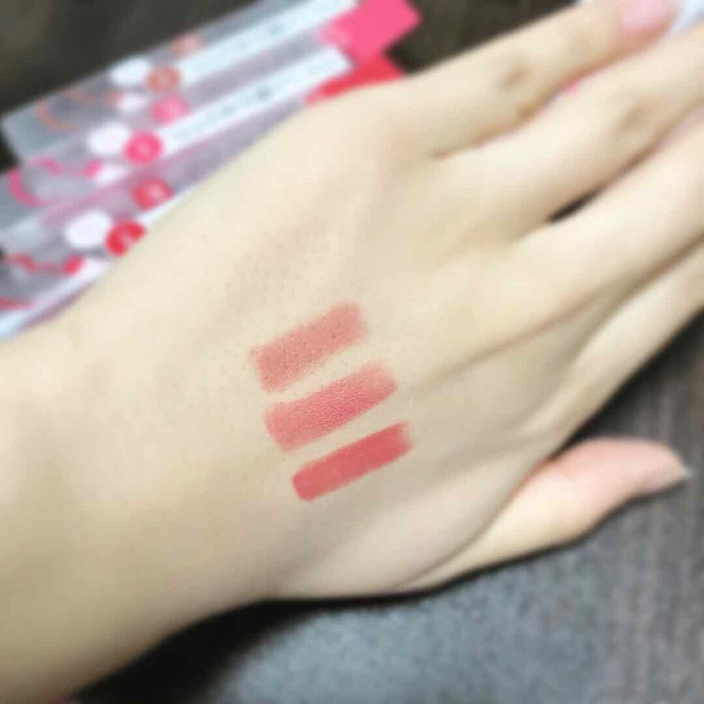 ライナー&リップ 10 ベージュ系/CEZANNE/口紅を使ったクチコミ（2枚目）