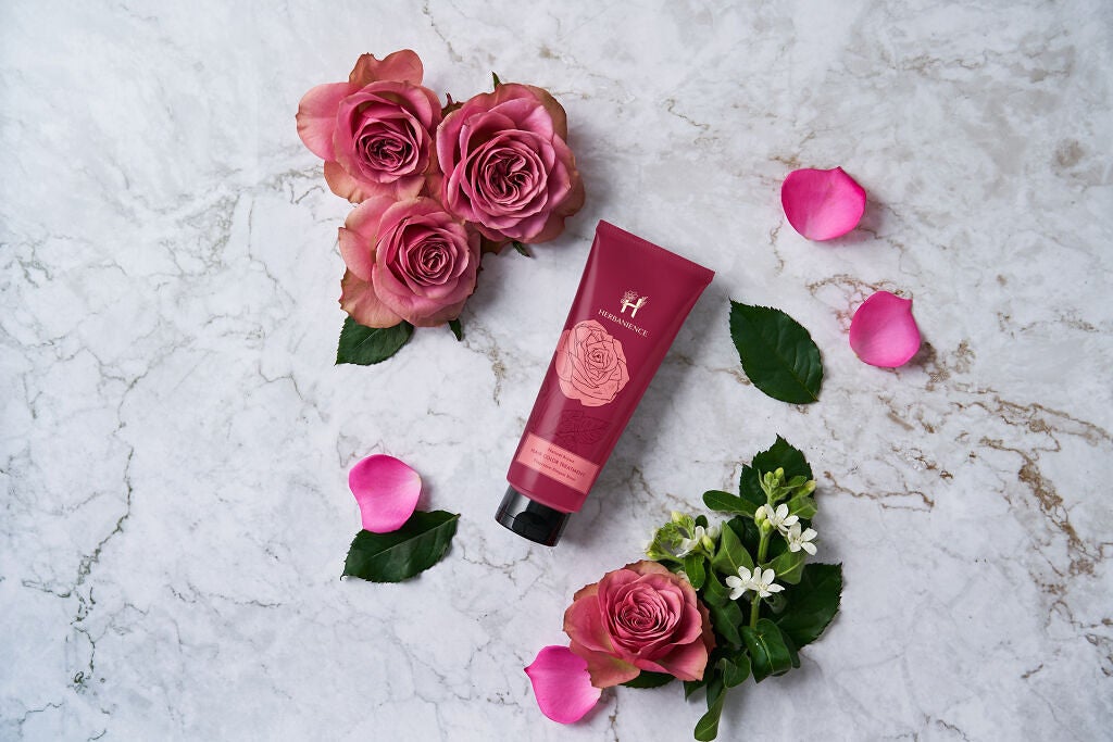 ハーバニエンス ヘアカラートリートメント HERBANIENCE