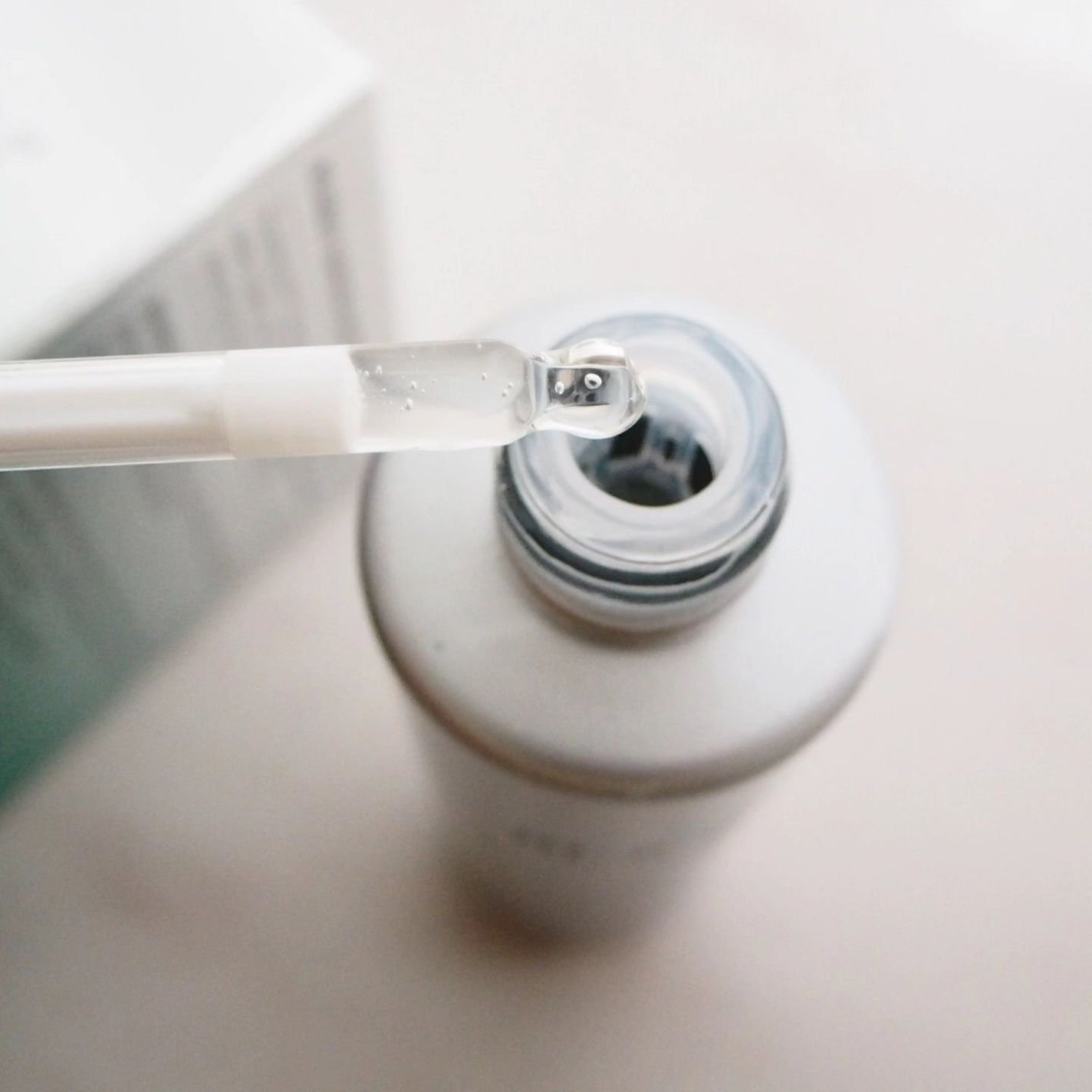 REJURAN ターンオーバーアンプル/REJURAN COSMETICS/美容液を使ったクチコミ(3枚目)