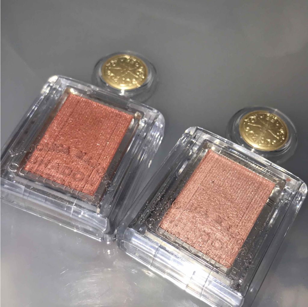 シャドーカスタマイズ/MAJOLICA MAJORCA/単色アイシャドウを使ったクチコミ（1枚目）