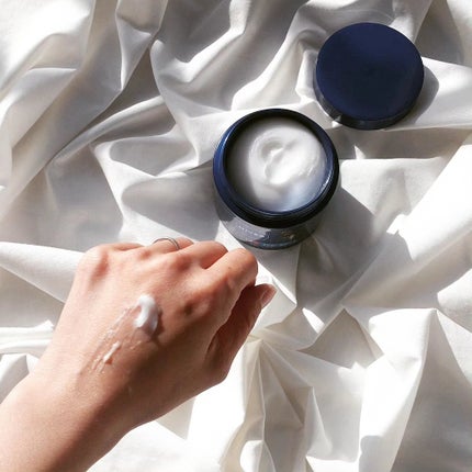 ニベア ロイヤルブルーボディクリーム うるおい密封ケア/ニベア/ボディクリームを使ったクチコミ(4枚目)