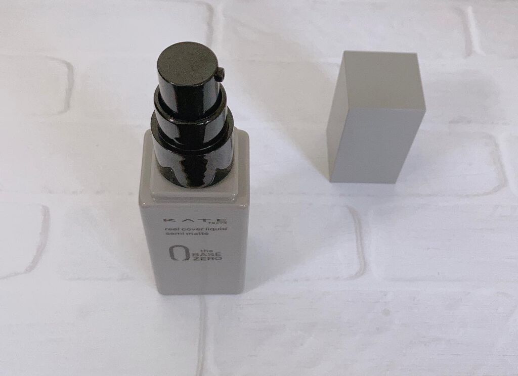 リアルカバーリキッド(セミマット)/KATE/リキッドファンデーションを使ったクチコミ(3枚目)