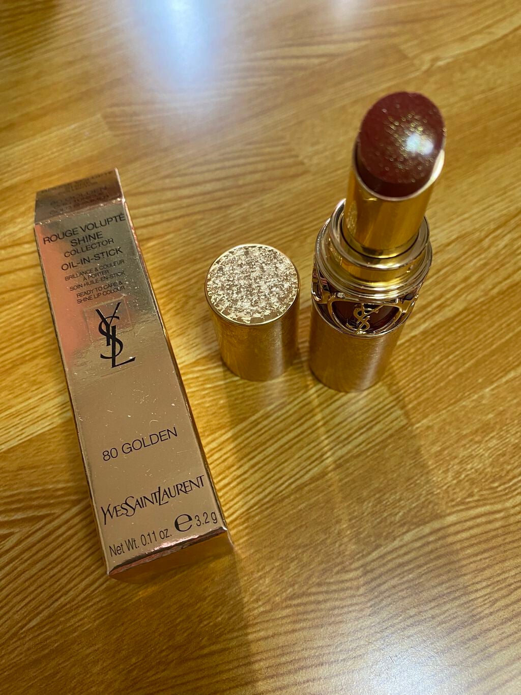 ルージュ ヴォリュプテ シャイン コレクター (NOEL LOOK 2021)/YVES SAINT LAURENT BEAUTE/口紅を使ったクチコミ(2枚目)