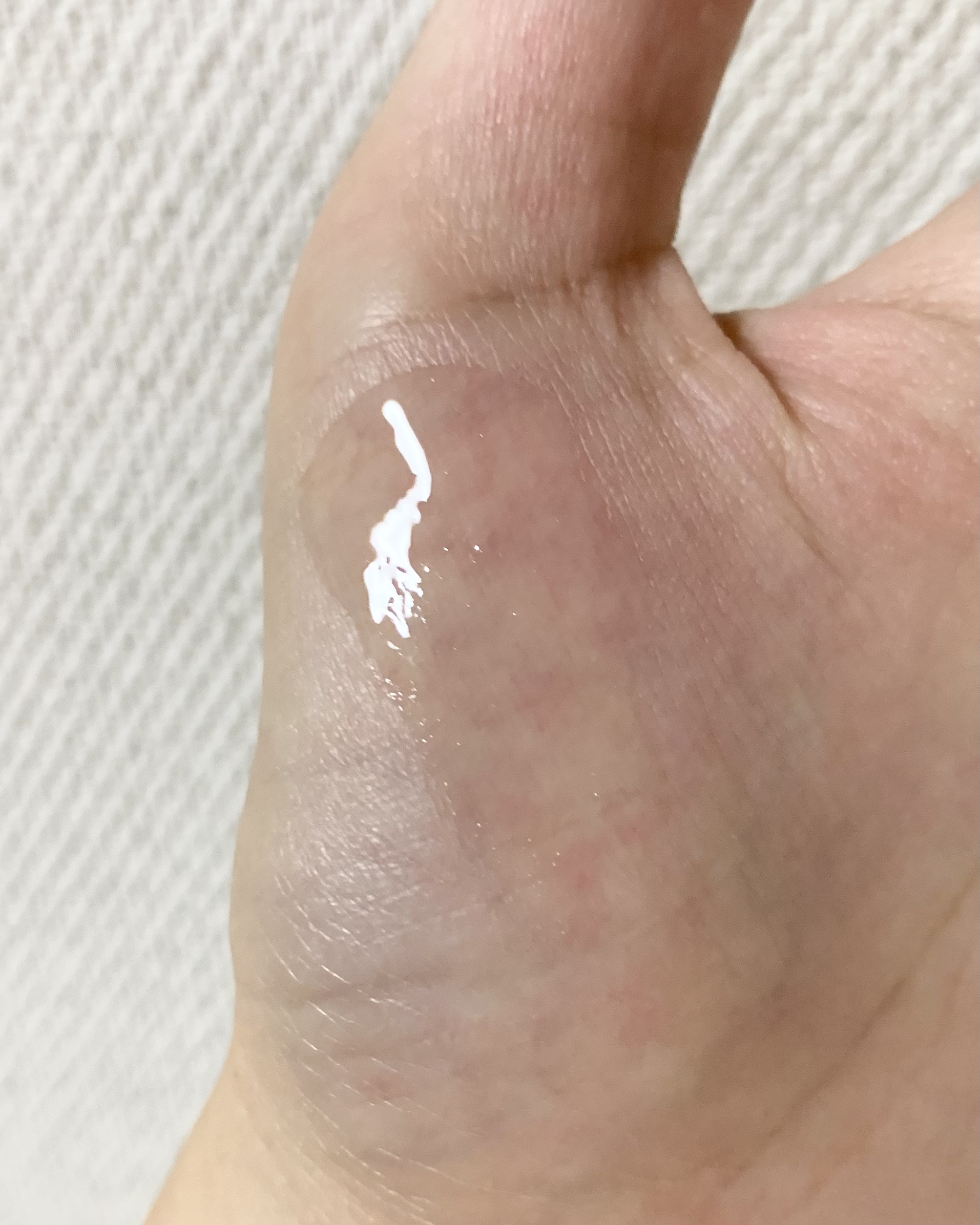 スージングヴィーガンリップオイル/Laka/リップオイルを使ったクチコミ（2枚目）