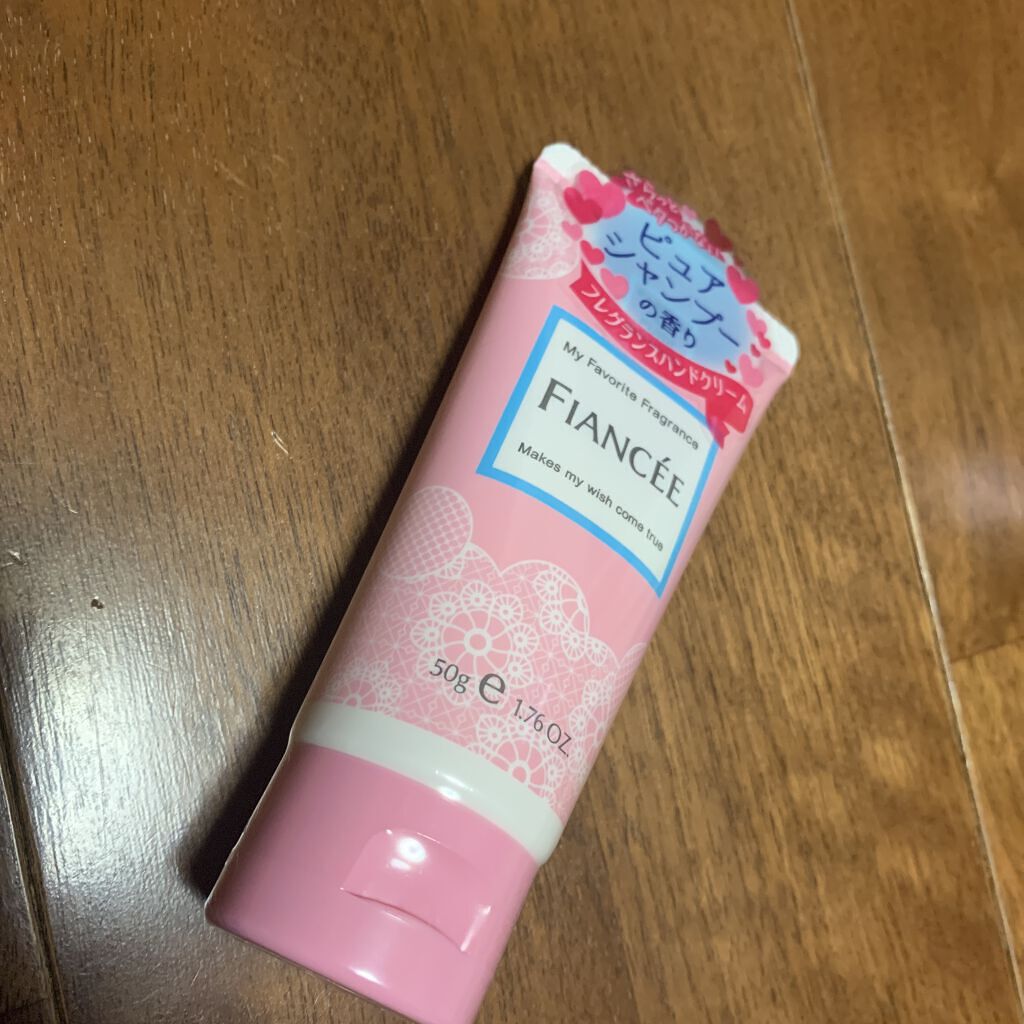ハンドクリーム ピュアシャンプーの香り/フィアンセ/ハンドクリームを使ったクチコミ（1枚目）