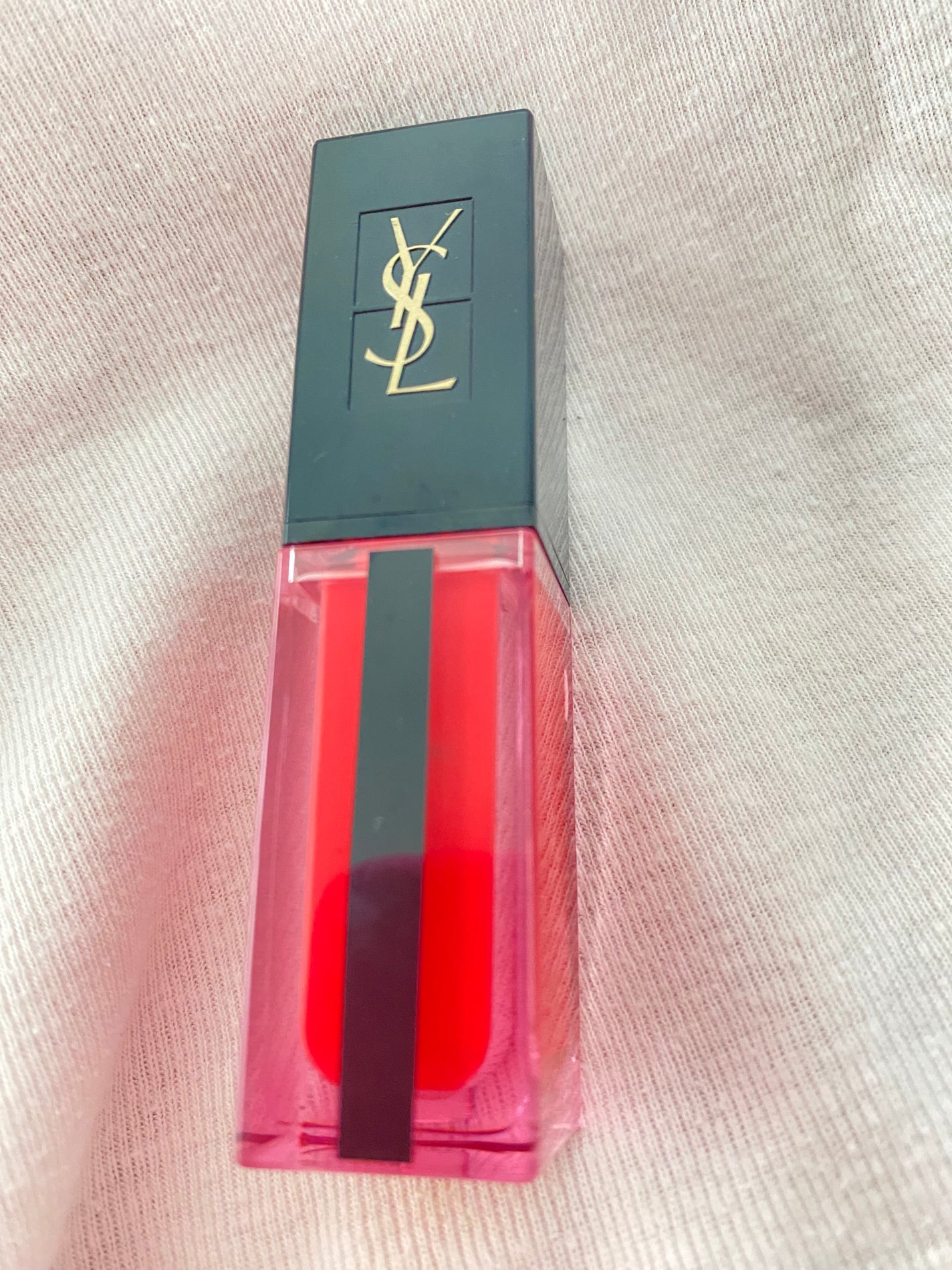 ルージュ ピュールクチュール ヴェルニ ウォーターステイン/YVES SAINT LAURENT BEAUTE/口紅を使ったクチコミ(1枚目)