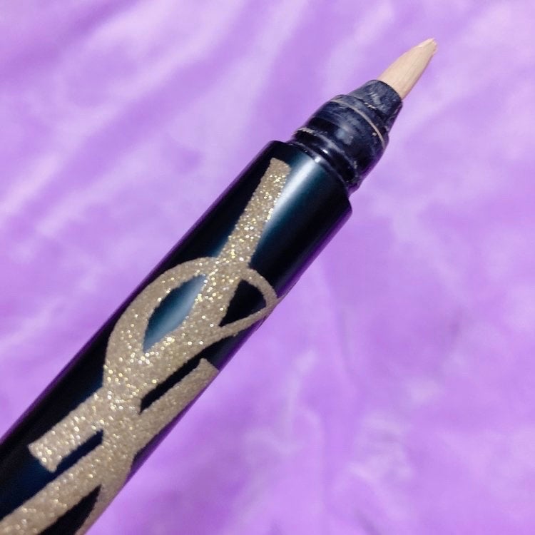 ラディアント タッチ/YVES SAINT LAURENT BEAUTE/リキッドコンシーラーを使ったクチコミ(2枚目)