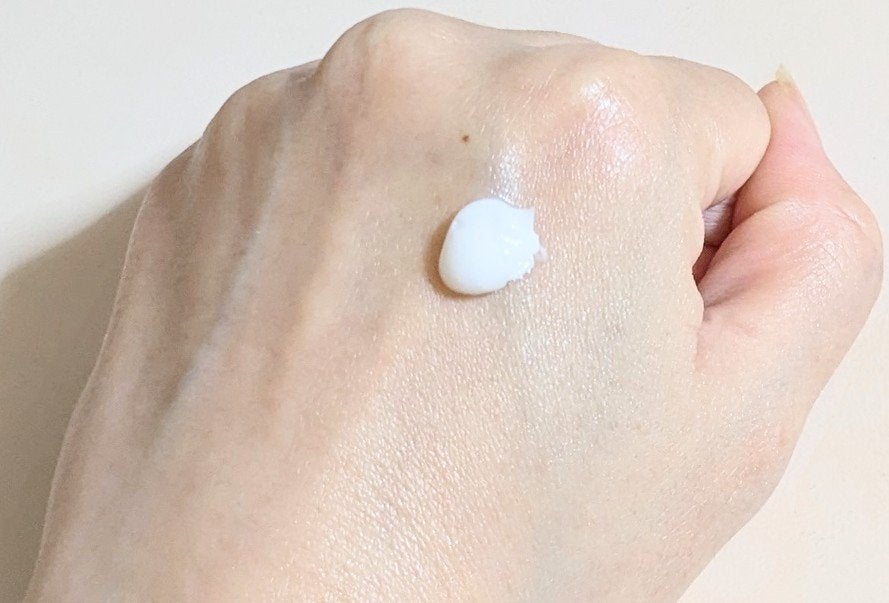 エキスパートマデカクリーム (シグネチャー)/センテリアン24/フェイスクリームを使ったクチコミ(9枚目)