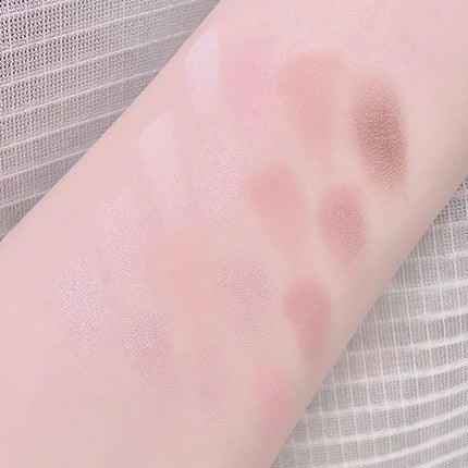 ソフトブラーリングアイパレット/wakemake/アイシャドウパレットを使ったクチコミ(3枚目)