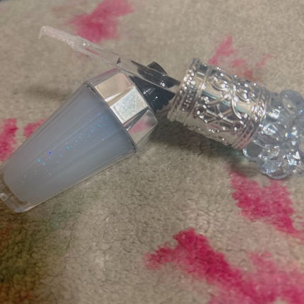 サムシングピュアブルー セント リップブーケ セラム/JILL STUART/リップ美容液を使ったクチコミ(4枚目)